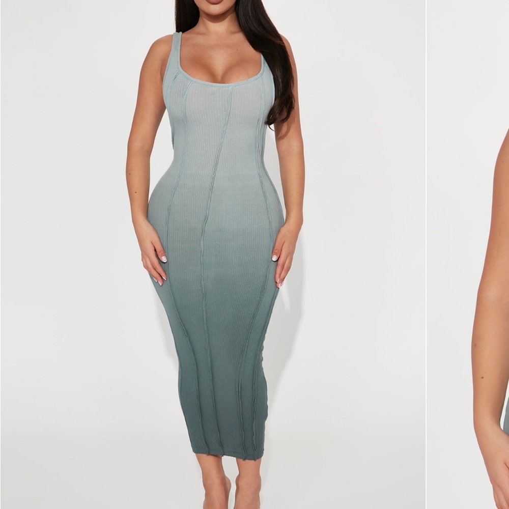 Sleek Ribbed Bodycon Dress in Blue